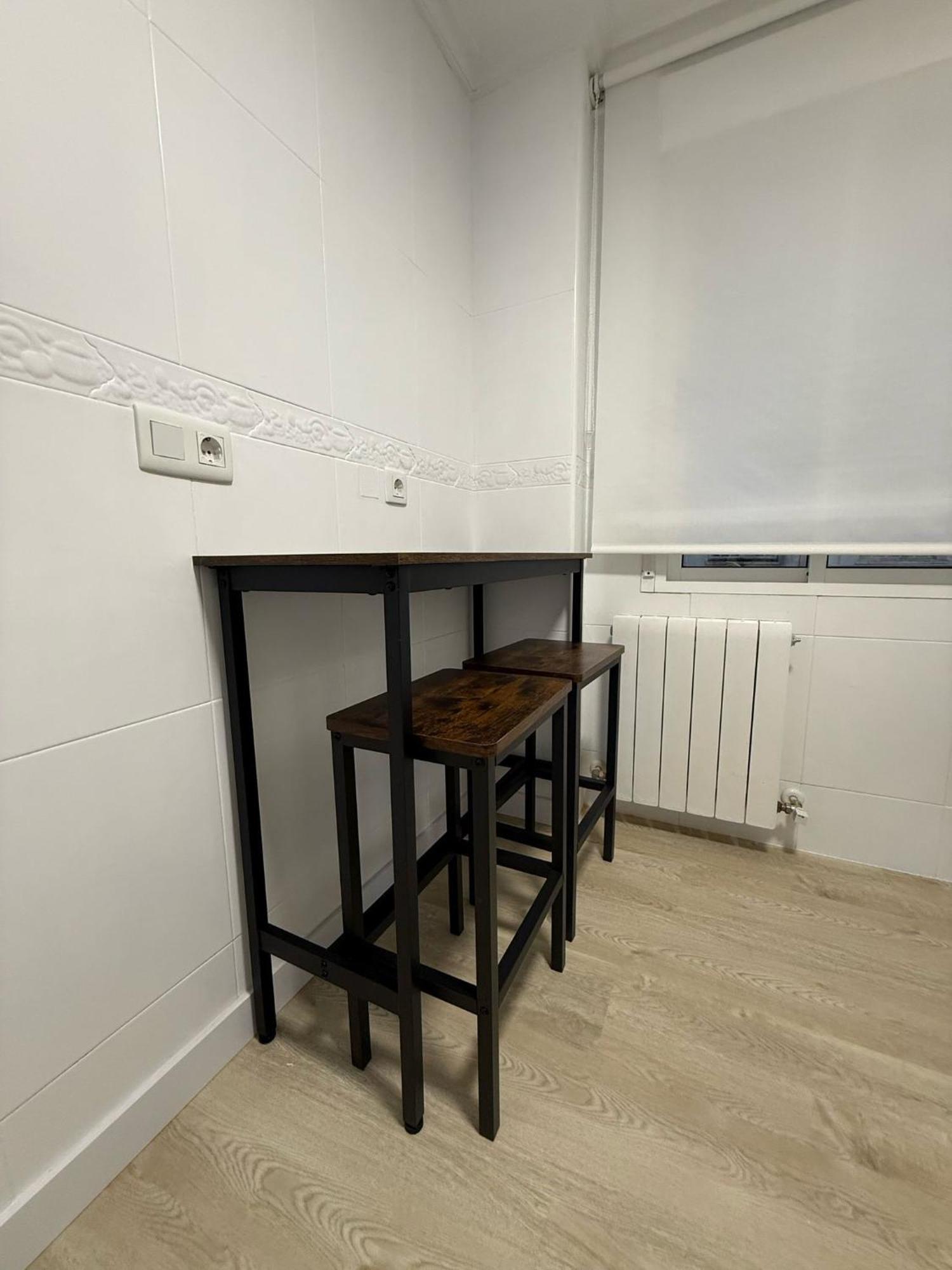 Apartamento Junto A La Real Y Antigua En *