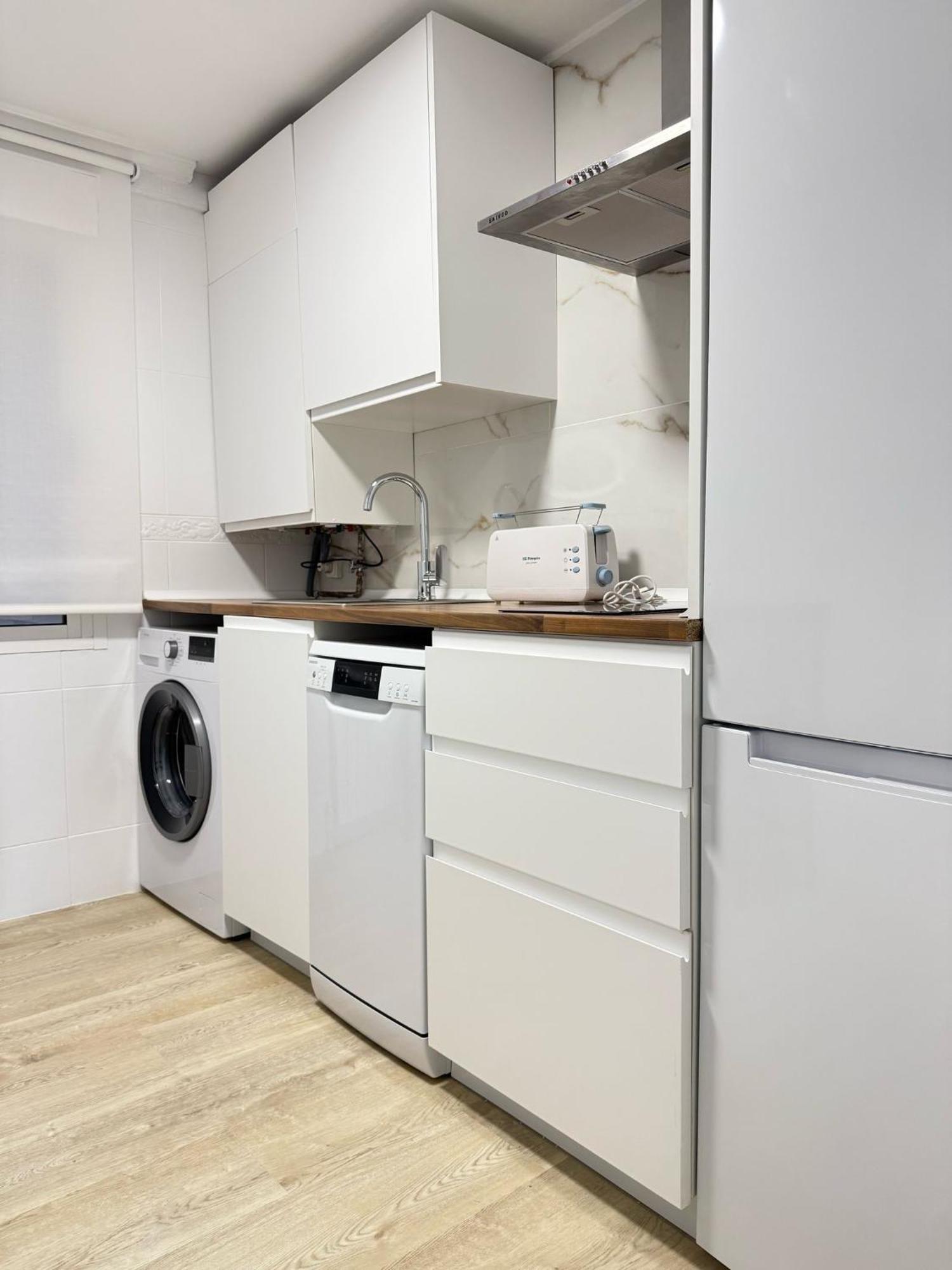 Apartamento Junto A La Real Y Antigua En