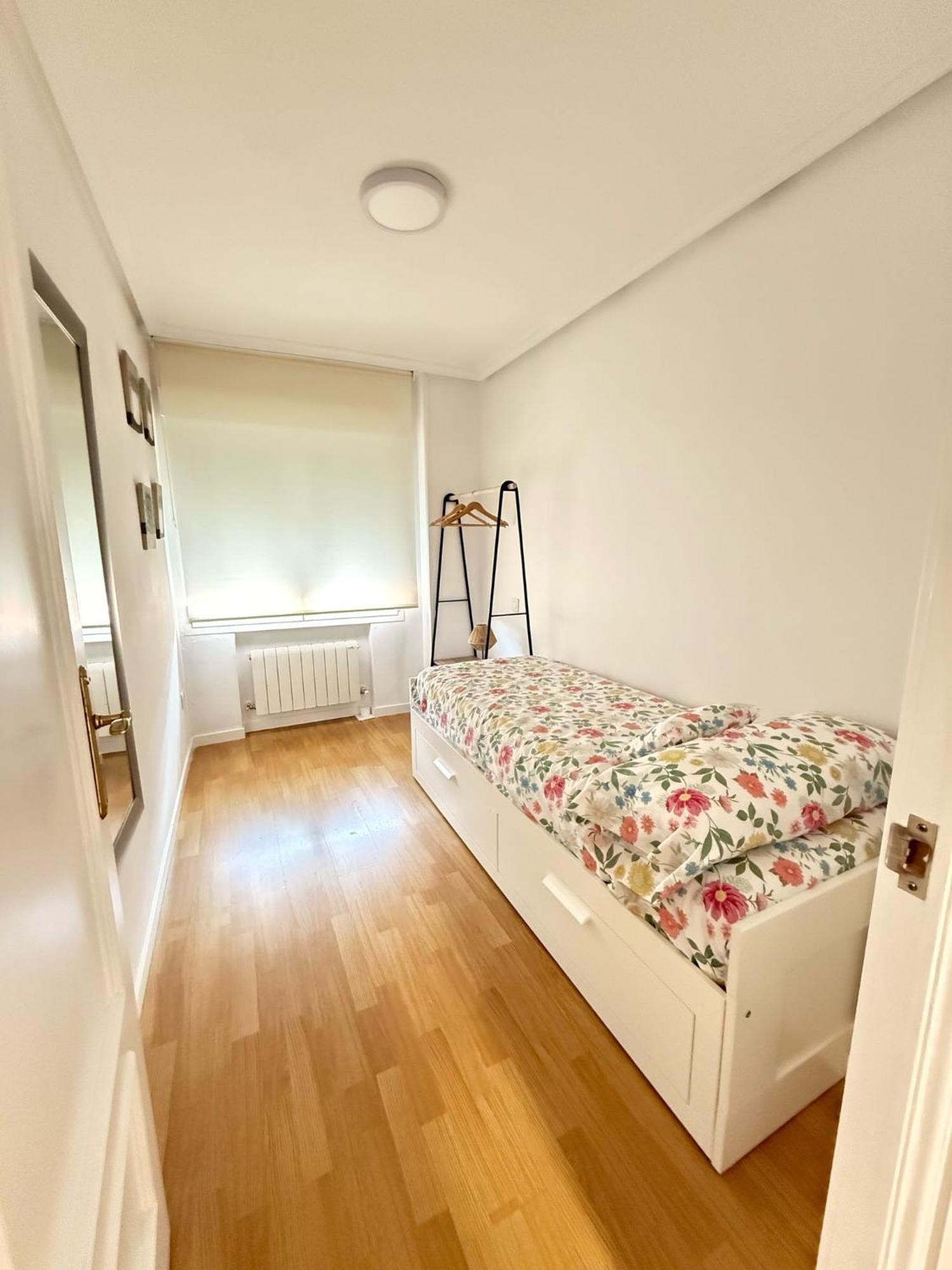 Apartamento Junto A La Real Y Antigua En Burgo